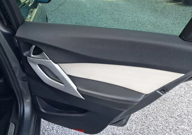 CITROËN DS5 2.0 HDi Hybrid4 SoChic MCP