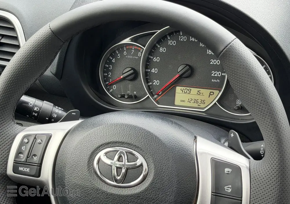 TOYOTA Verso S 1.33 Premium MS