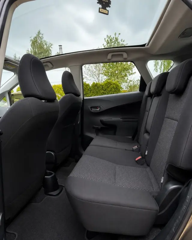 TOYOTA Verso S 1.33 Premium MS