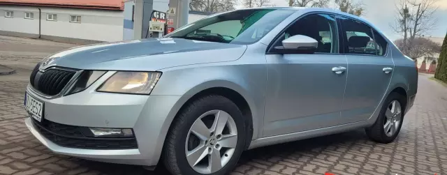 SKODA Octavia 2.0 TDI (143 KM)