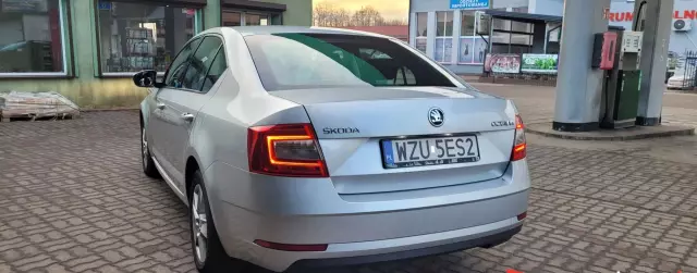 SKODA Octavia 2.0 TDI (143 KM)