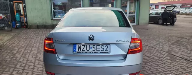 SKODA Octavia 2.0 TDI (143 KM)