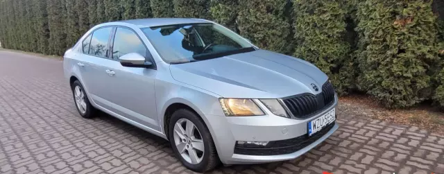 SKODA Octavia 2.0 TDI (143 KM)
