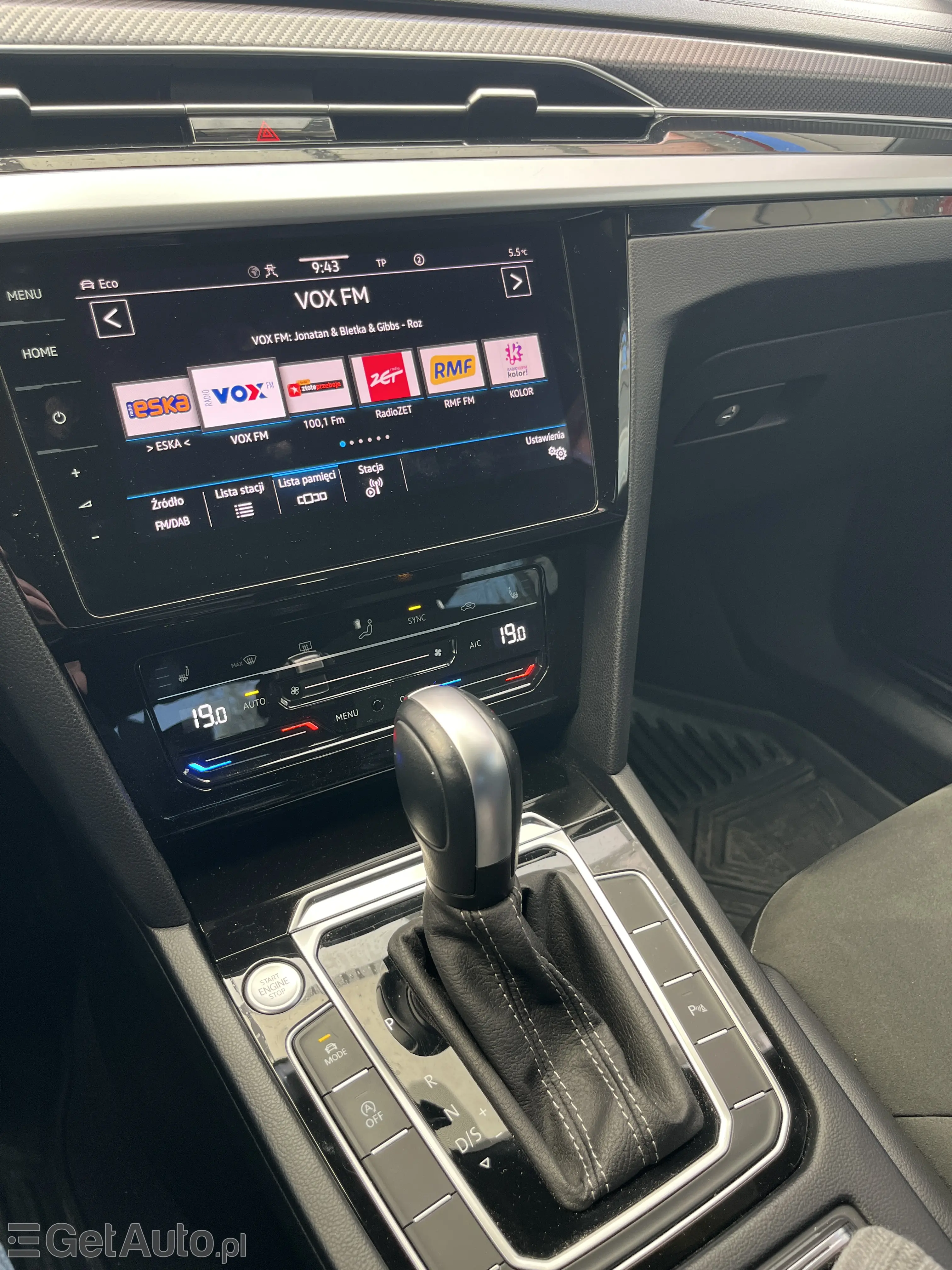 VOLKSWAGEN Arteon R-Line