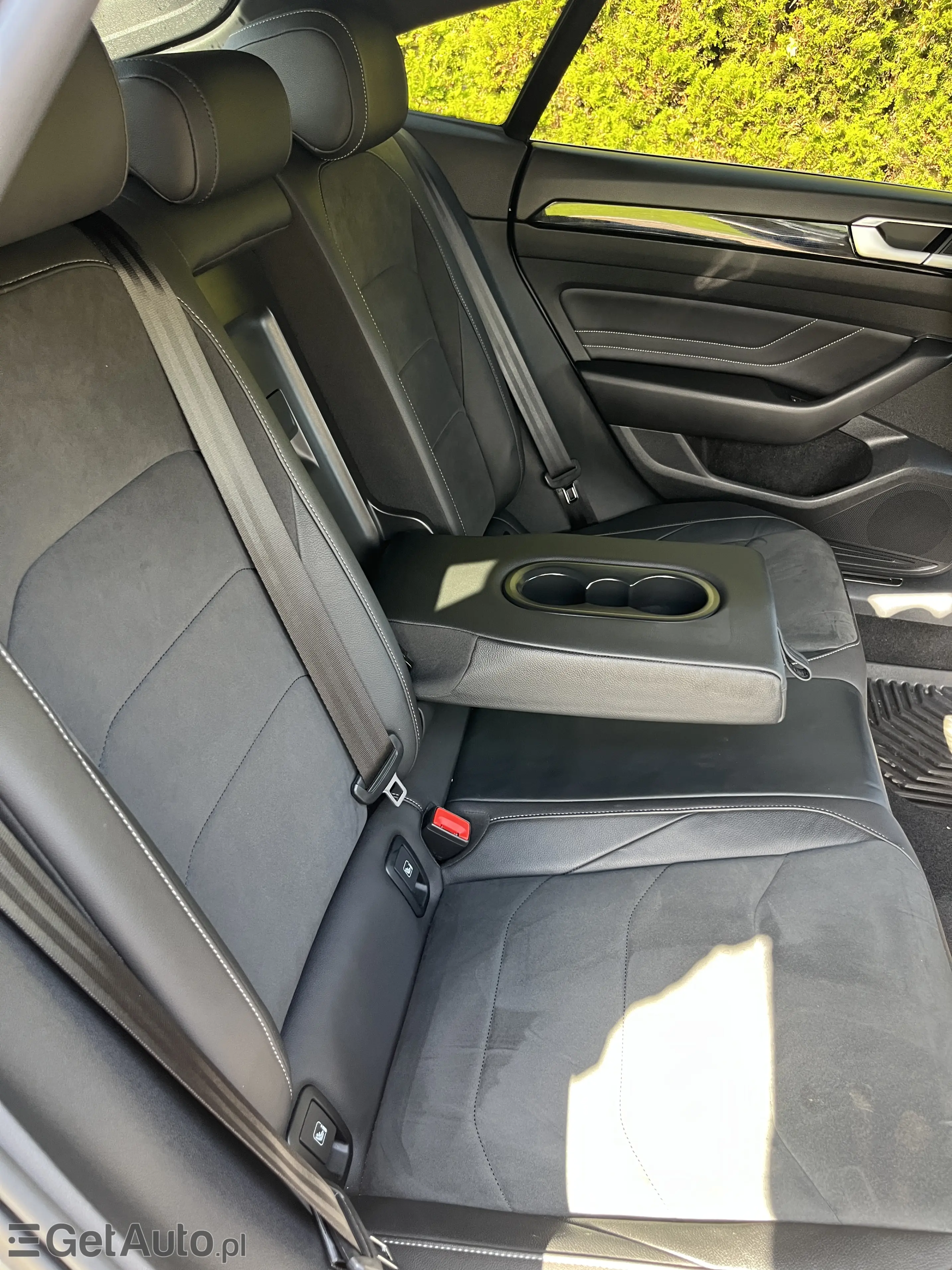 VOLKSWAGEN Arteon R-Line