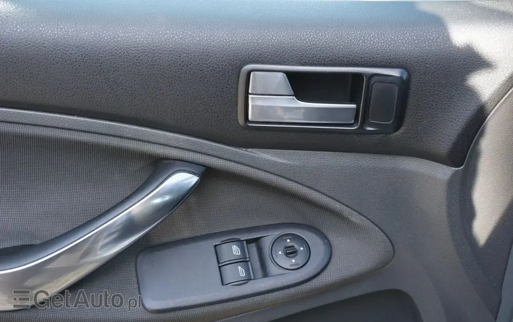 FORD Focus C-Max 1.6 TDCi FX Silver