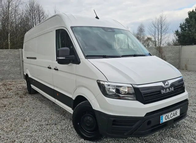 VOLKSWAGEN CRAFTER 