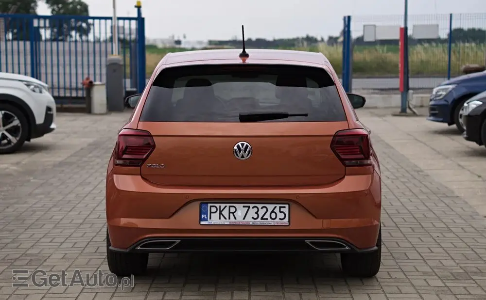 VOLKSWAGEN Polo 1.0 TSI R-Line DSG