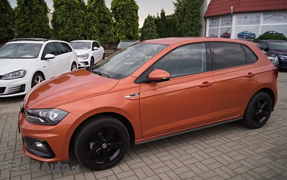 VOLKSWAGEN Polo 1.0 TSI R-Line DSG