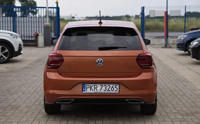 VOLKSWAGEN Polo 1.0 TSI R-Line DSG