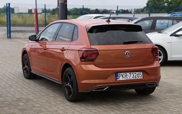 VOLKSWAGEN Polo 1.0 TSI R-Line DSG