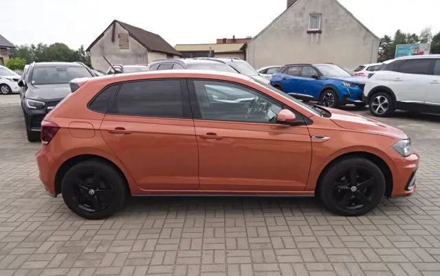 VOLKSWAGEN Polo 1.0 TSI R-Line DSG
