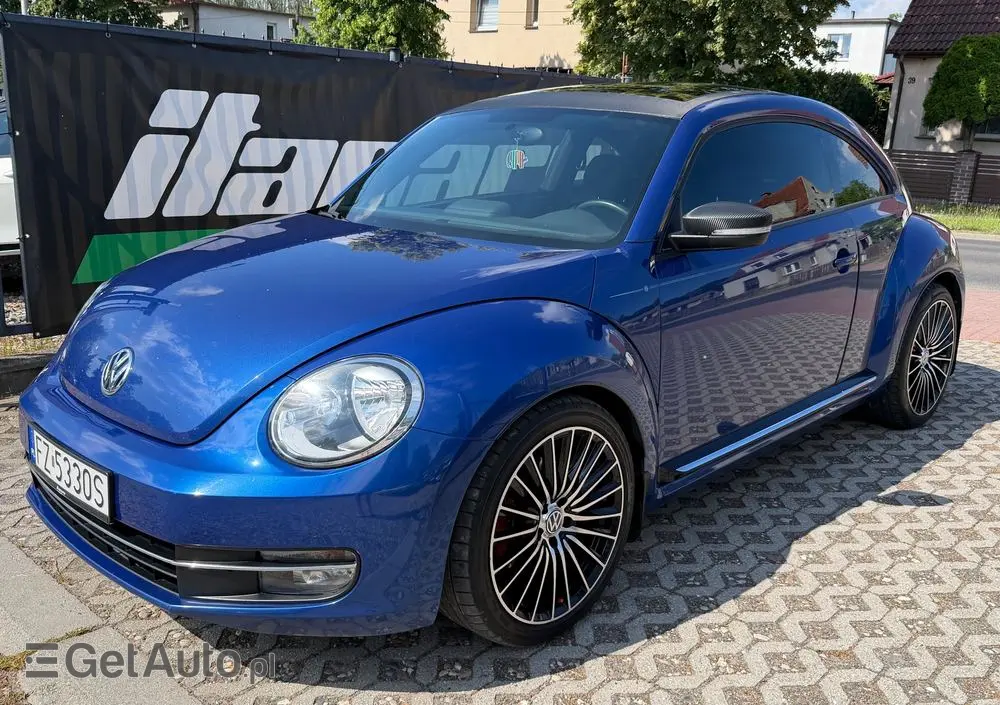 VOLKSWAGEN Beetle 