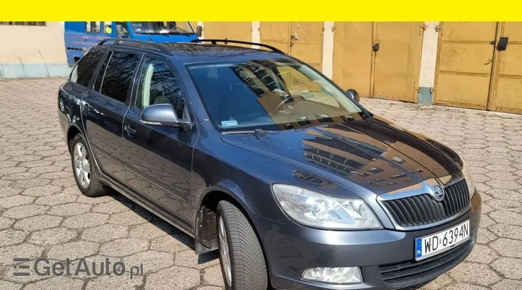 SKODA Octavia 