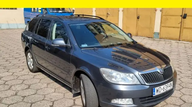 SKODA Octavia 