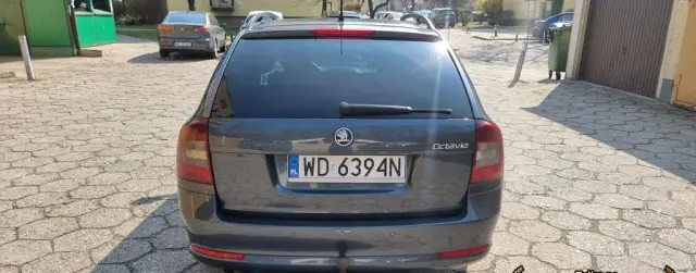 SKODA Octavia 