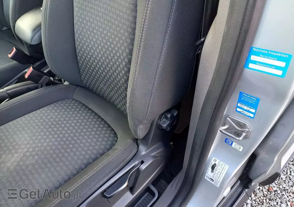 FORD Tourneo Connect Grand 