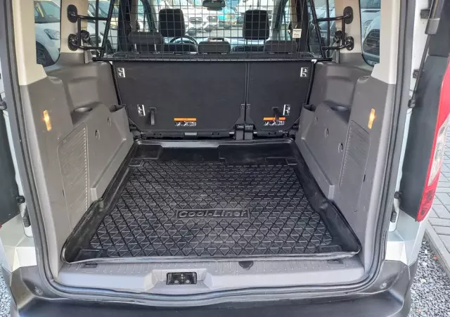 FORD Tourneo Connect Grand 