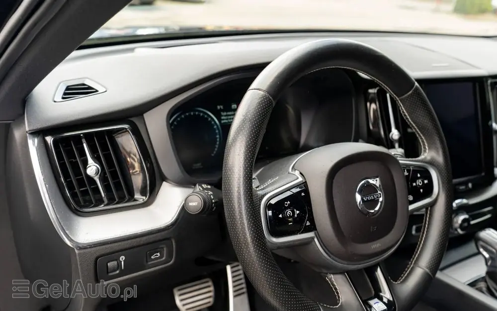 VOLVO XC 60 