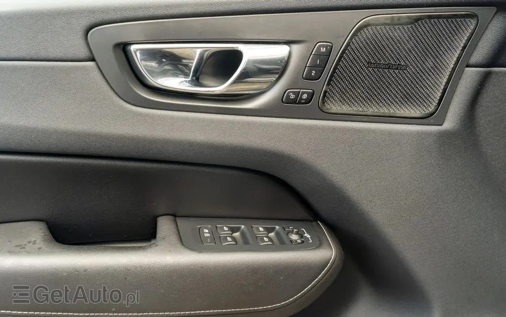 VOLVO XC 60 