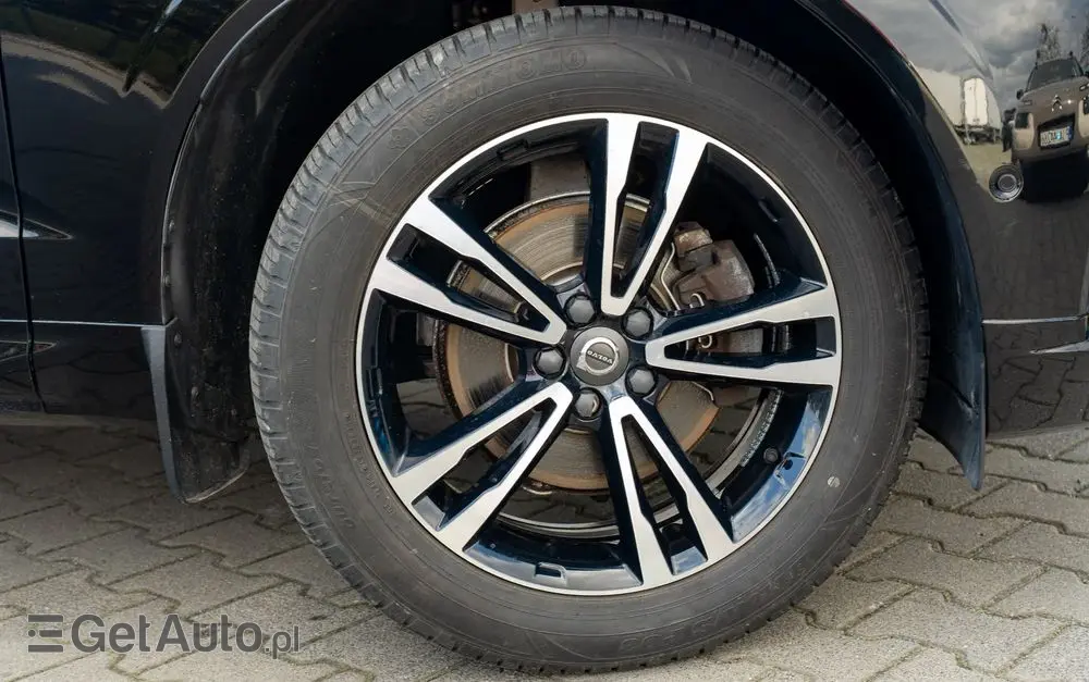 VOLVO XC 60 