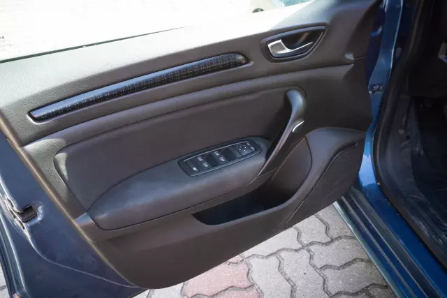 RENAULT Megane Zen Energy TCe 100