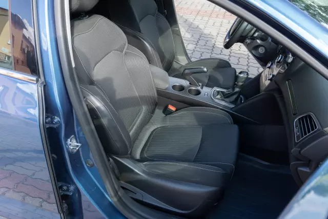 RENAULT Megane Zen Energy TCe 100