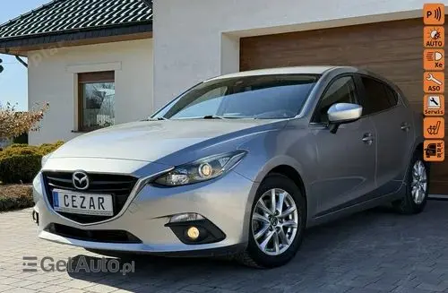 MAZDA 3 