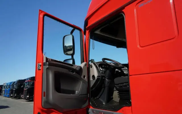 DAF XF 480 / LOW DECK / MEGA / REGULOWANE SIODŁO / 2021 / SSC / 