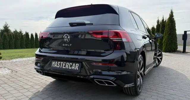 VOLKSWAGEN Golf 1.5 TSI OPF R-Line