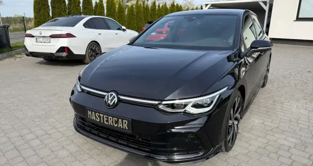 VOLKSWAGEN Golf 1.5 TSI OPF R-Line