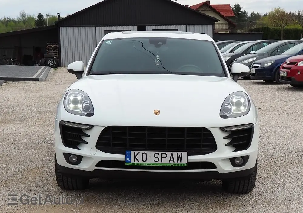 PORSCHE Macan S