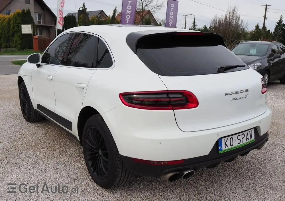 PORSCHE Macan S