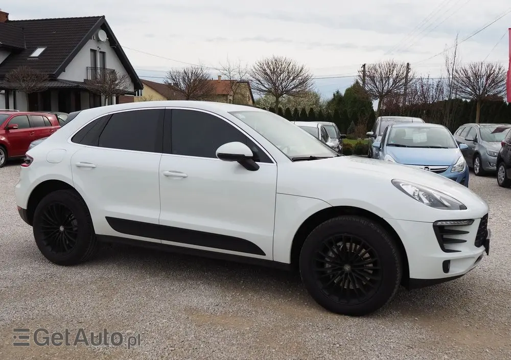 PORSCHE Macan S