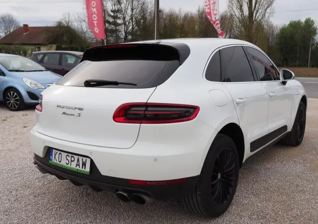 PORSCHE Macan S