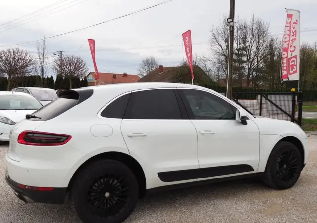 PORSCHE Macan S