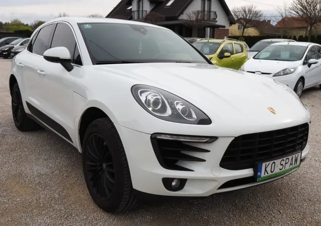 PORSCHE Macan S