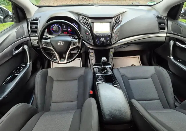 HYUNDAI I40 I40cw 1.6 Fifa World Cup Edition