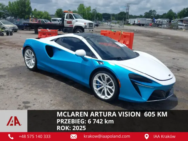 MCLAREN ARTURA SPIDER 