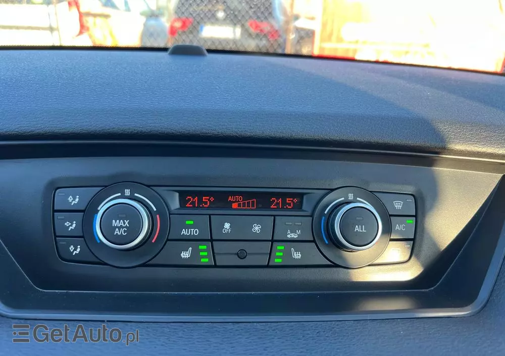 BMW X1 SDrive18d Sport Line