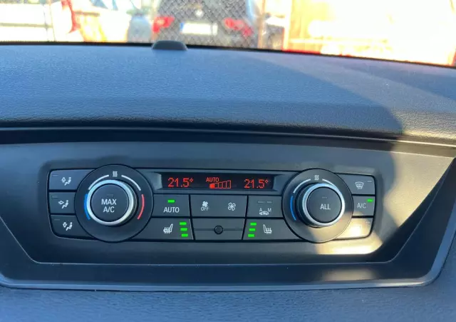 BMW X1 SDrive18d Sport Line