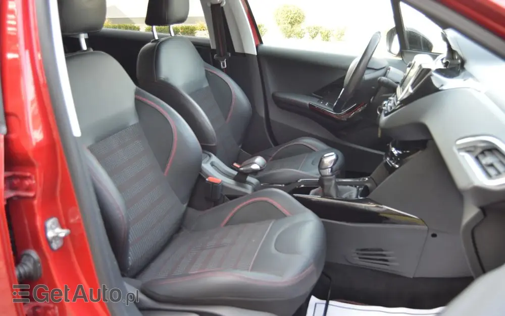 PEUGEOT 2008 PureTech 110 Stop&Start GT-Line Edition