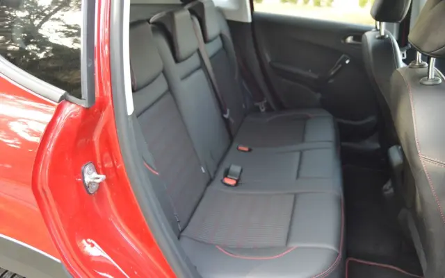 PEUGEOT 2008 PureTech 110 Stop&Start GT-Line Edition