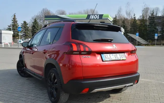 PEUGEOT 2008 PureTech 110 Stop&Start GT-Line Edition