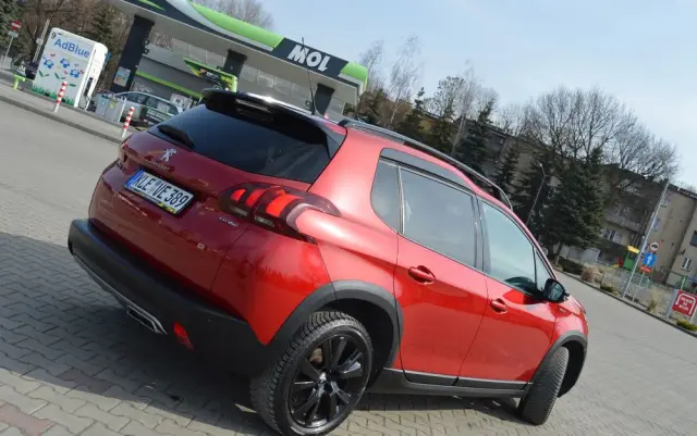 PEUGEOT 2008 PureTech 110 Stop&Start GT-Line Edition