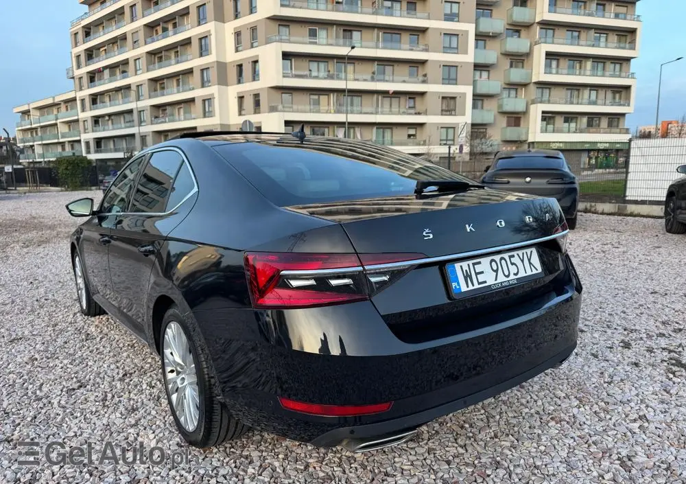 SKODA Superb 2.0 TSI 4x4 L&K DSG