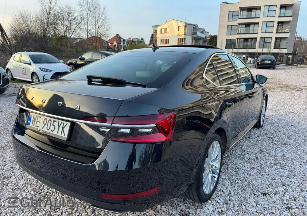 SKODA Superb 2.0 TSI 4x4 L&K DSG