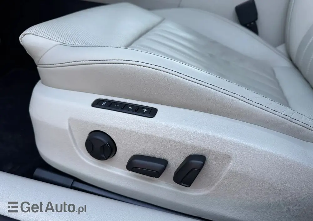 SKODA Superb 2.0 TSI 4x4 L&K DSG