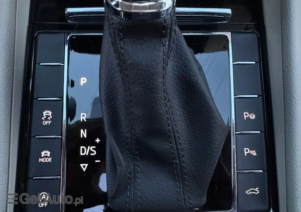 SKODA Superb 2.0 TSI 4x4 L&K DSG