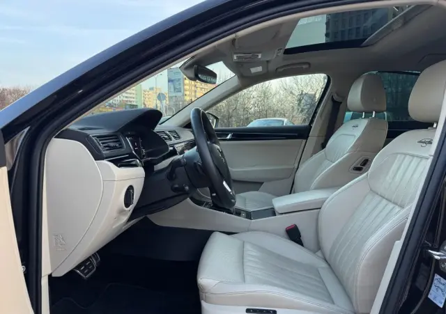 SKODA Superb 2.0 TSI 4x4 L&K DSG